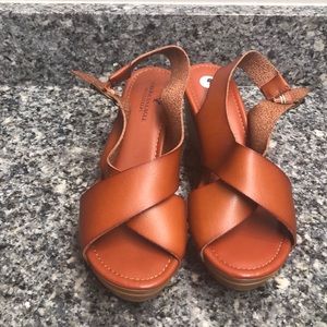 American eagle sandal